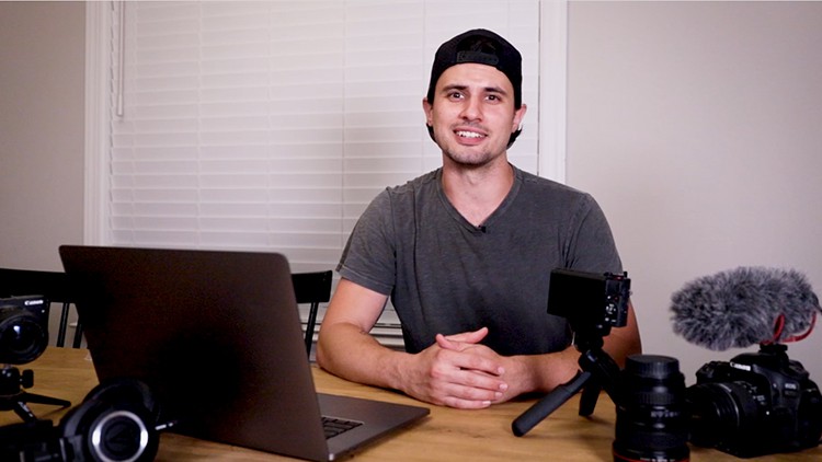 Master Vlogging: Learn How to Create Captivating Content and